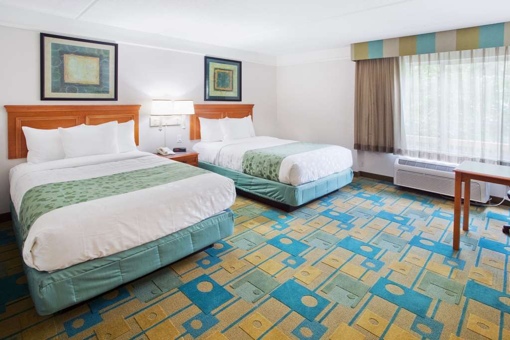 Hotel La Quinta By Wyndham Atlanta Conyers Habitación foto