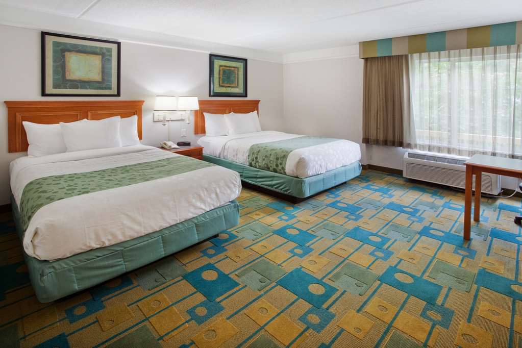 Hotel La Quinta By Wyndham Atlanta Conyers Habitación foto
